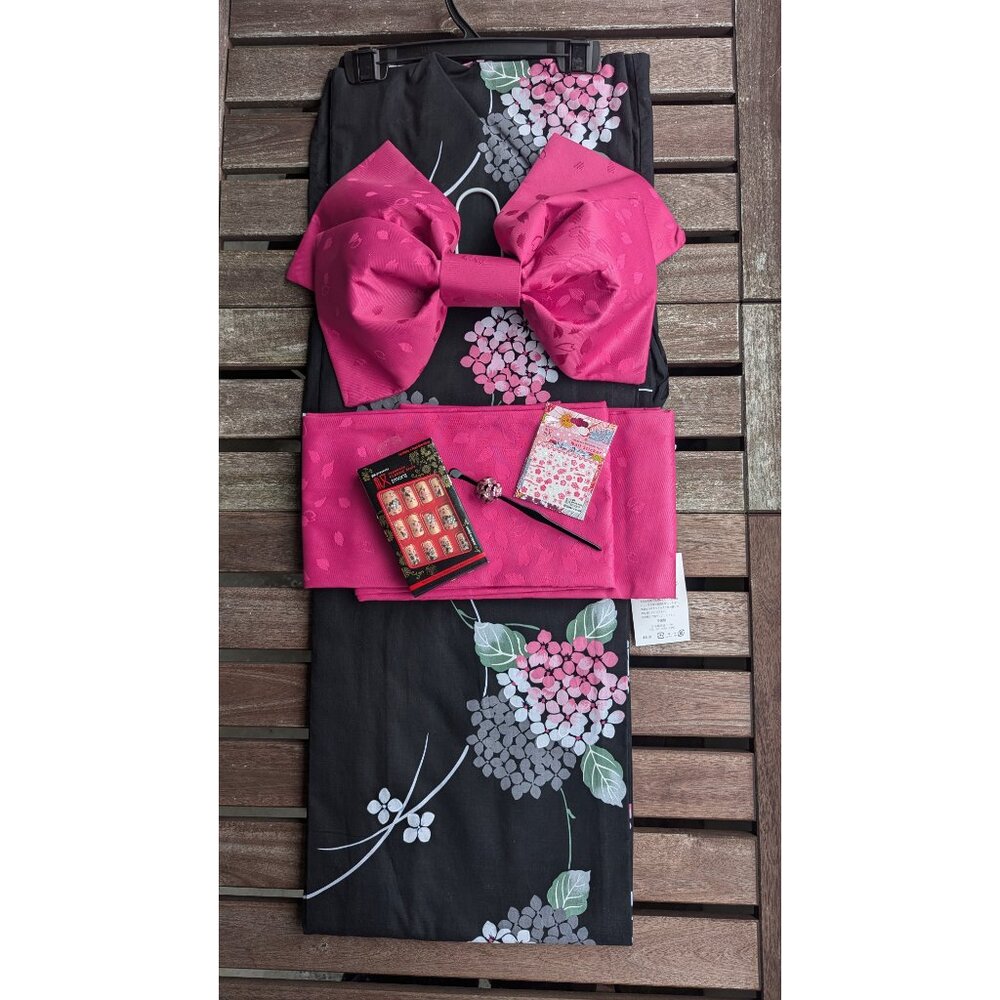 💜NWT Floral Cotton Kimono Set with Cherry Blossom Obi & Accessories - Picture 8 of 13